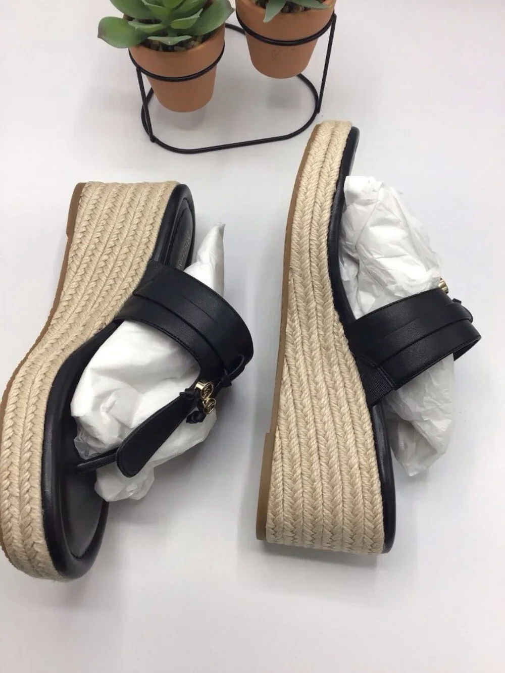 Michael Kors Black Leather Thong Wedge Sandal Women’s 8 M